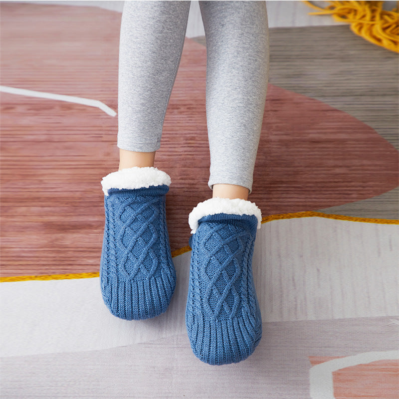 Plush Cable-Knit Home Footwear