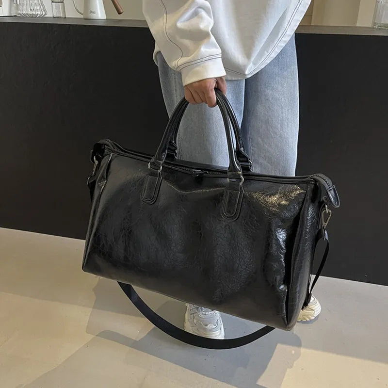 Minimalist Leather Duffle